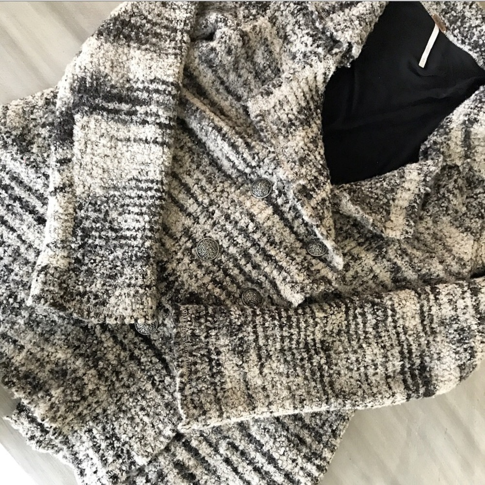 Free People ✨ Sweater